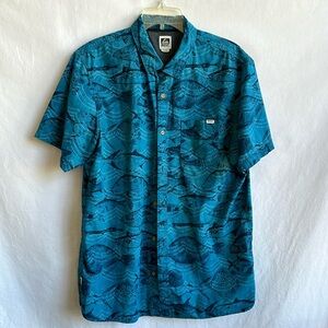 Reef blue fish print short sleeve button down shirt, size XL